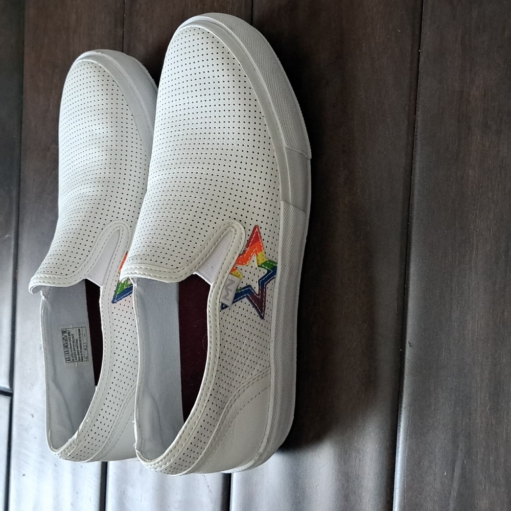 Slip-on sneaker